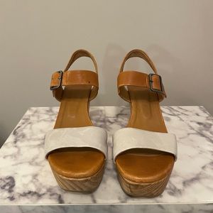 Coclico platform sandals